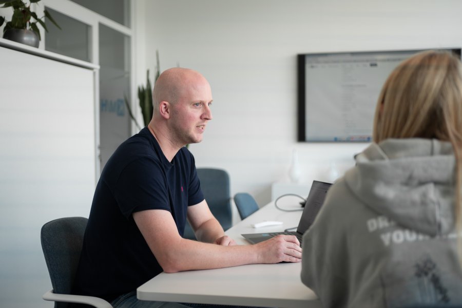 Das persönliches Einzelgespräch zwischen Führungskraft und Mitarbeitende