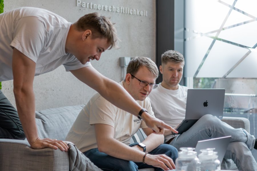 Unser KMH Mitarbeiter beraten Energieversorger für ihren Vertrieb