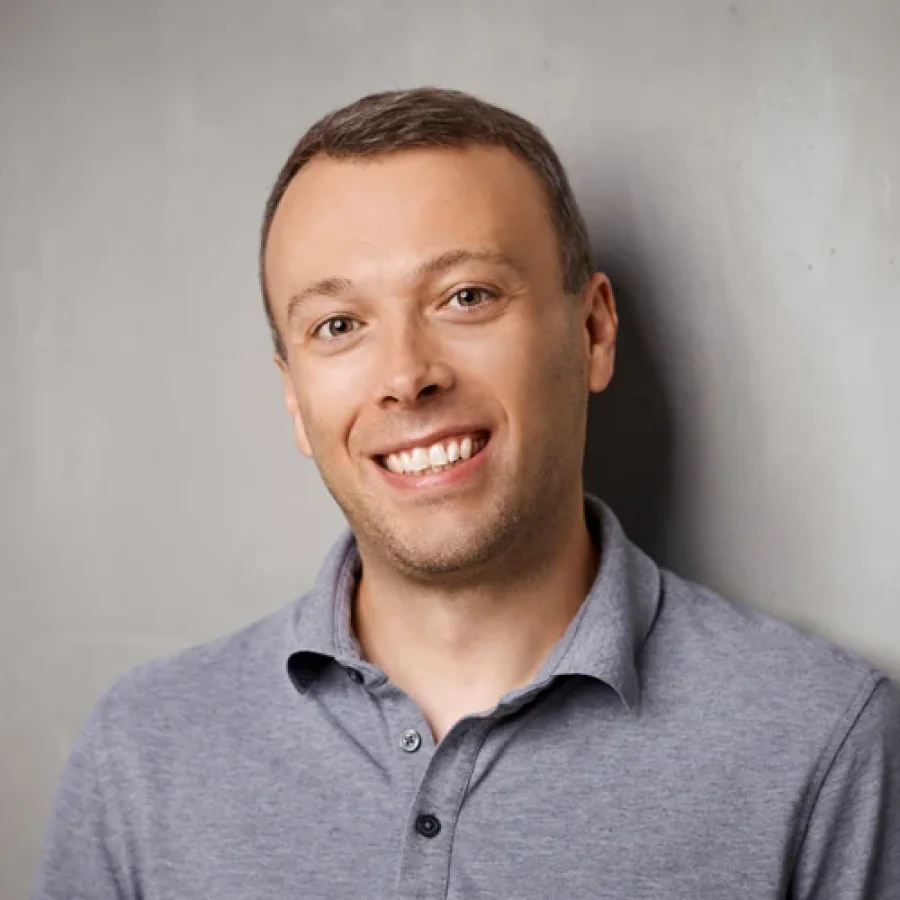 EWE Geschäftsührer Timo Eichstaedt langjähriger Kunde der KMH