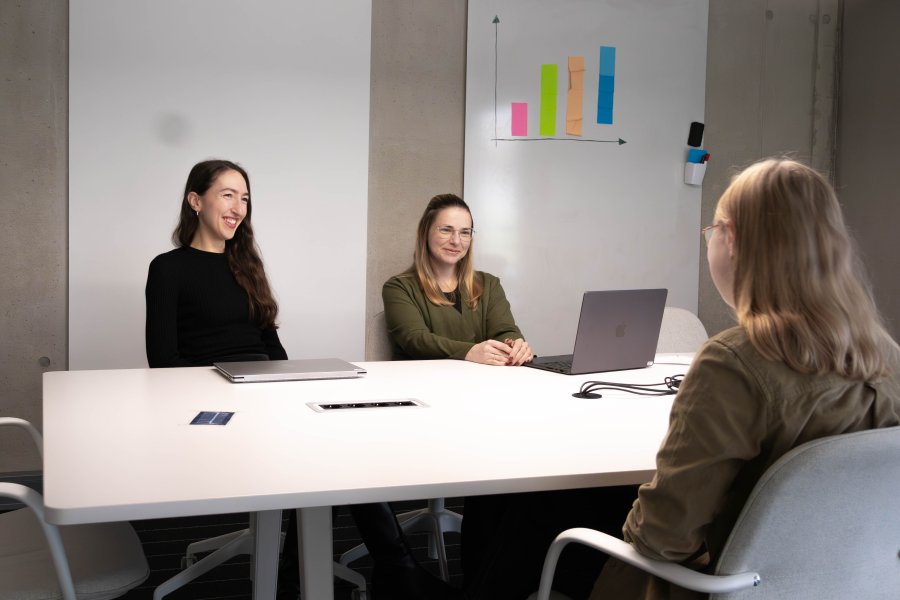 KMH Mitarbeiter Bewerbungsgespräch